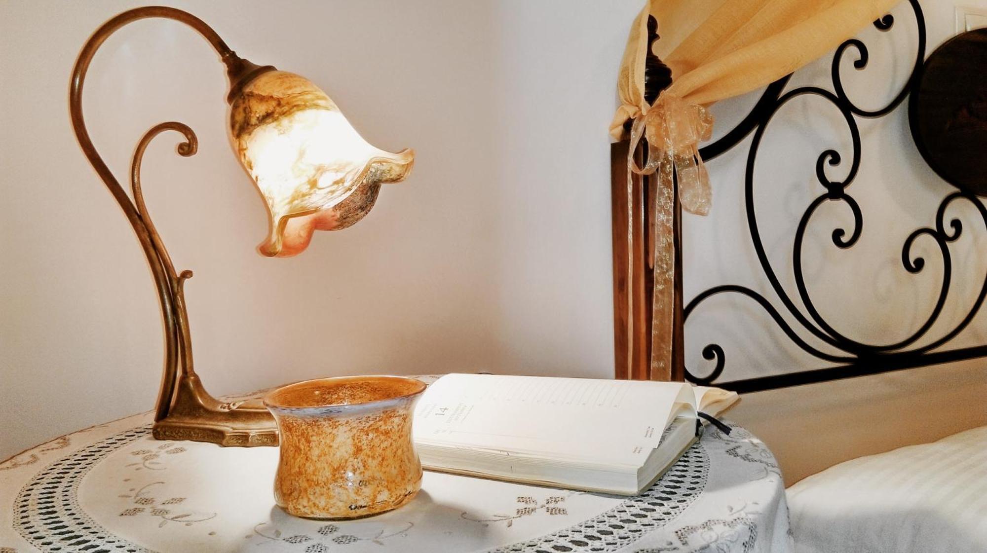 Valentini Guesthouse Karpenísion Værelse billede