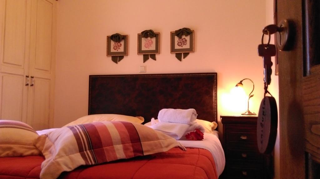 Valentini Guesthouse Karpenísion Eksteriør billede